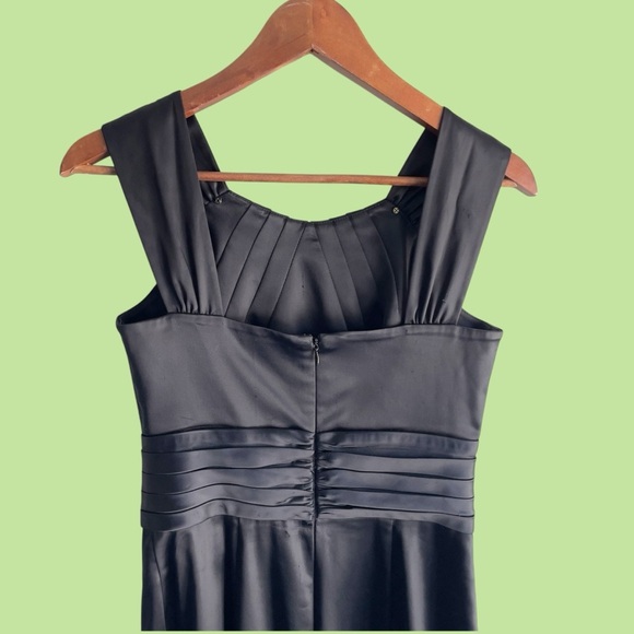 Calvin Klein elegant little black dress size 2 - Picture 4 of 9